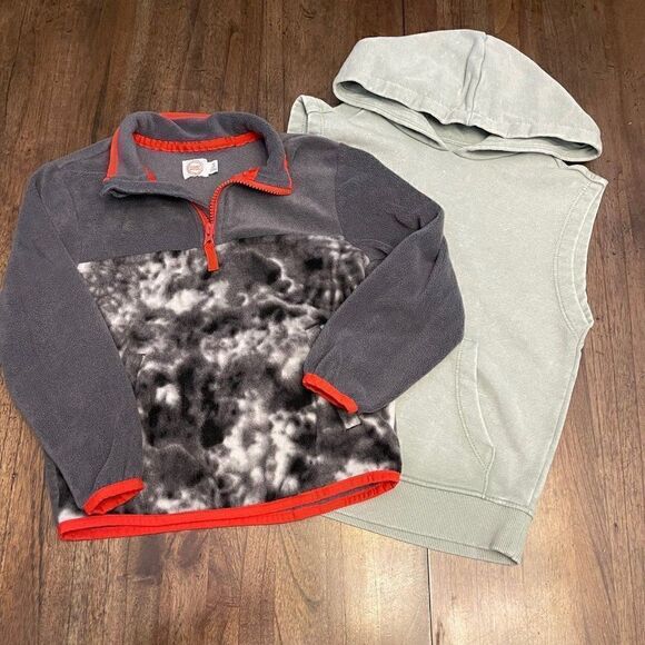Boys Fleece Long Sleeve and Pullover Tops - Picture 8 of 8